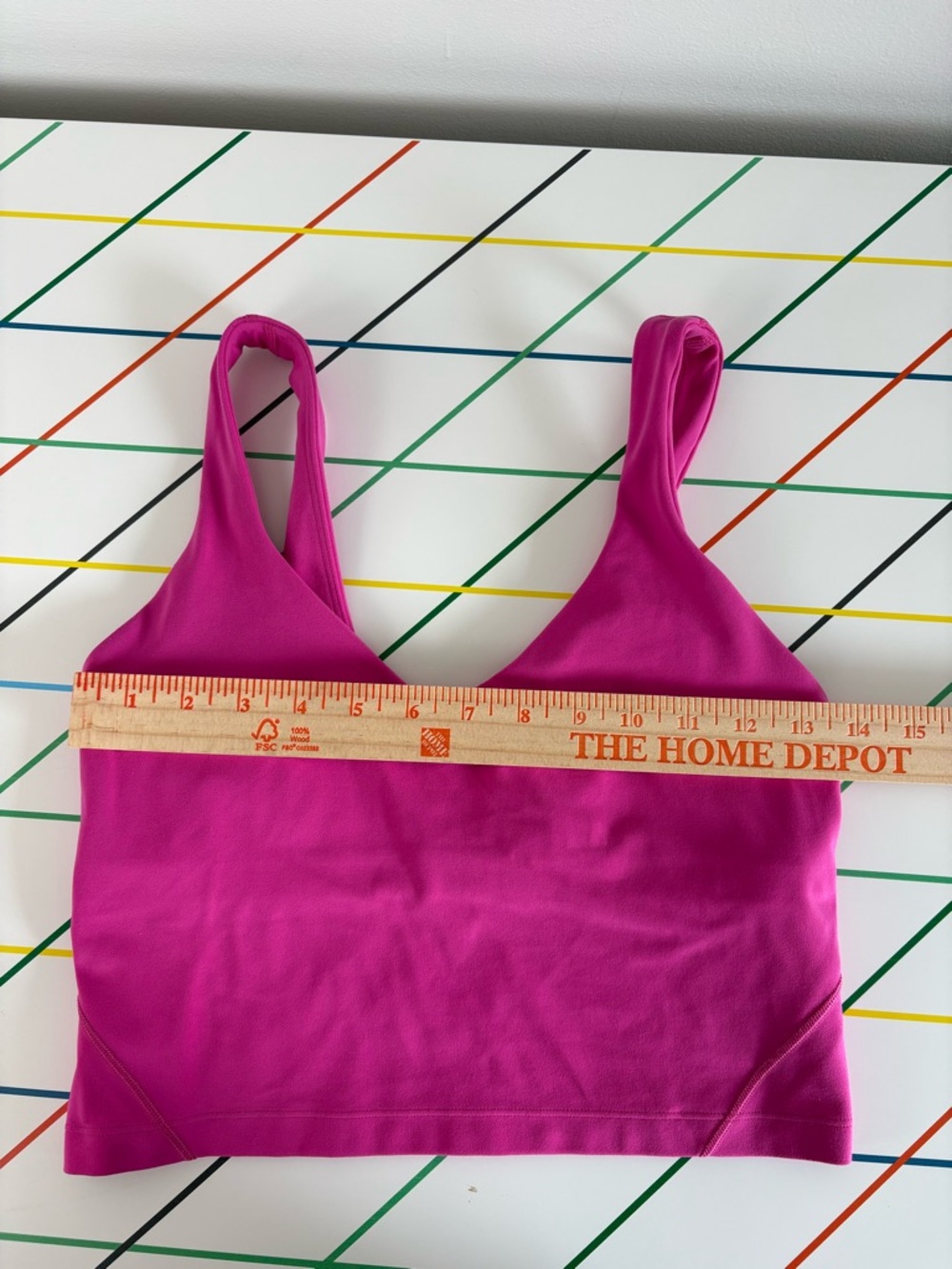 Lululemon Align Tank in Sonic Pink Size 6 in EUC barbiecore built in bra Nulu - Picture 4 of 6